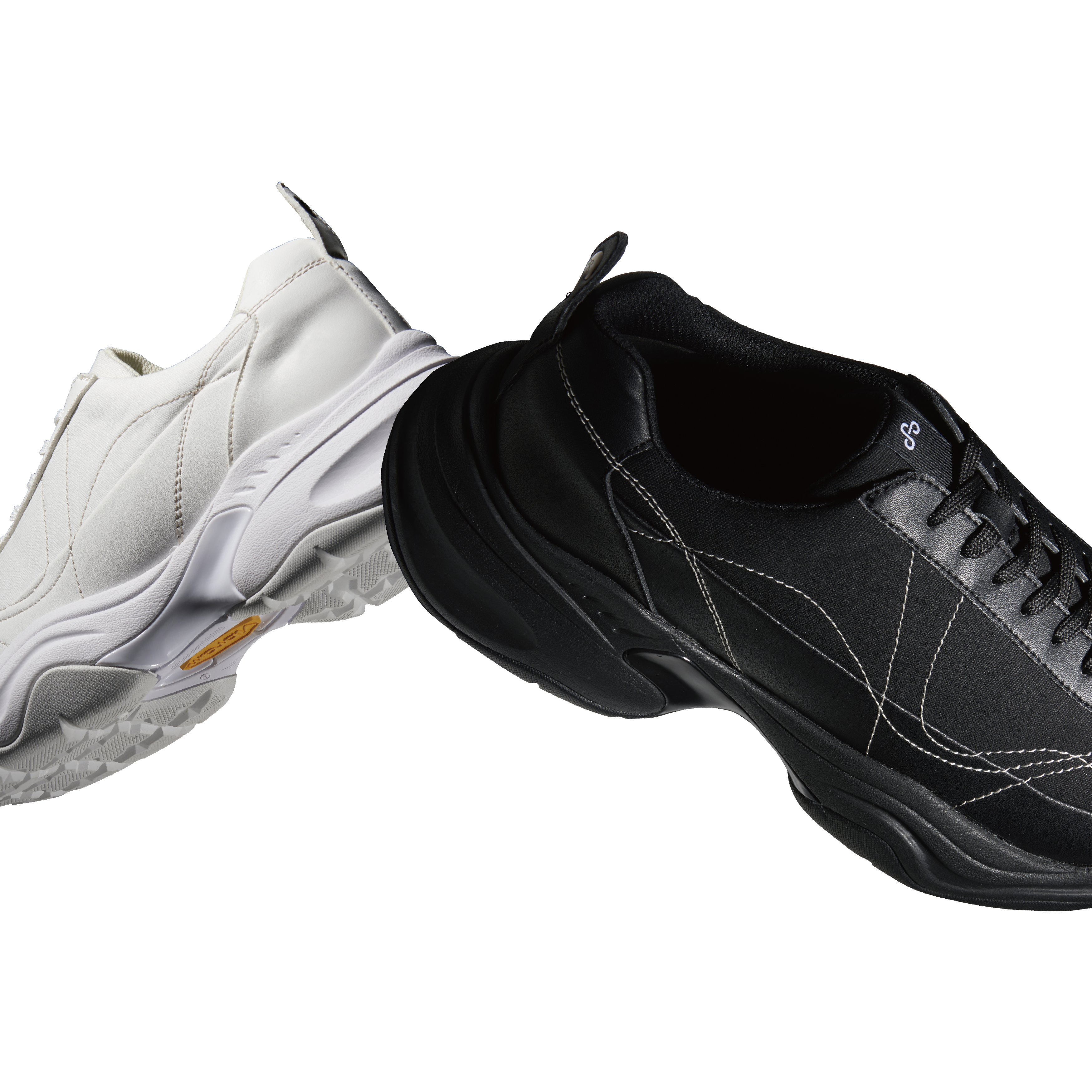 厚いソールが生む、弾むような浮遊感。 | OAO CAMPAIGN blog 厚いソールが生む、弾むような浮遊感。 | OAO CAMPAIGN blog