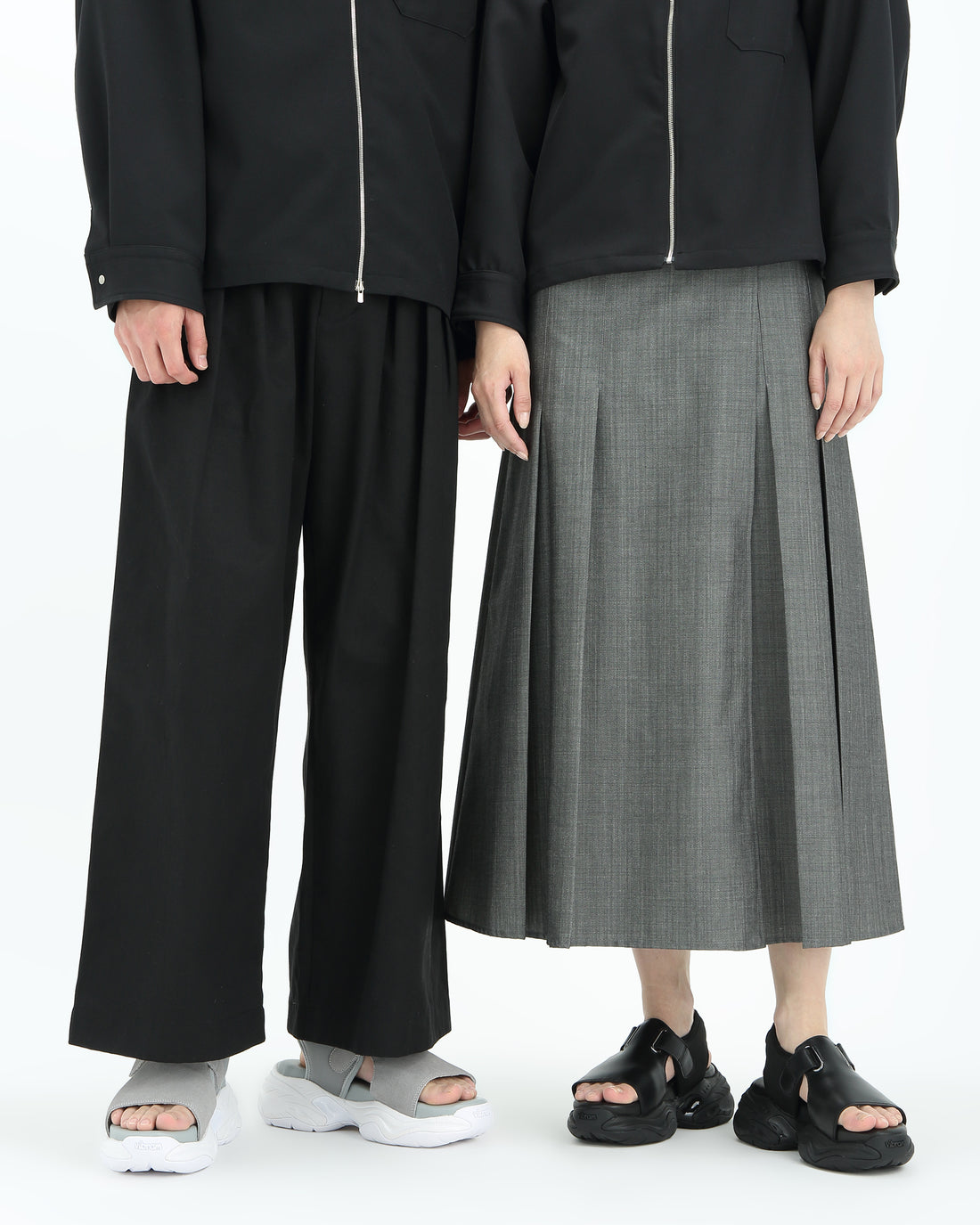 MONOLITH (Gray)
