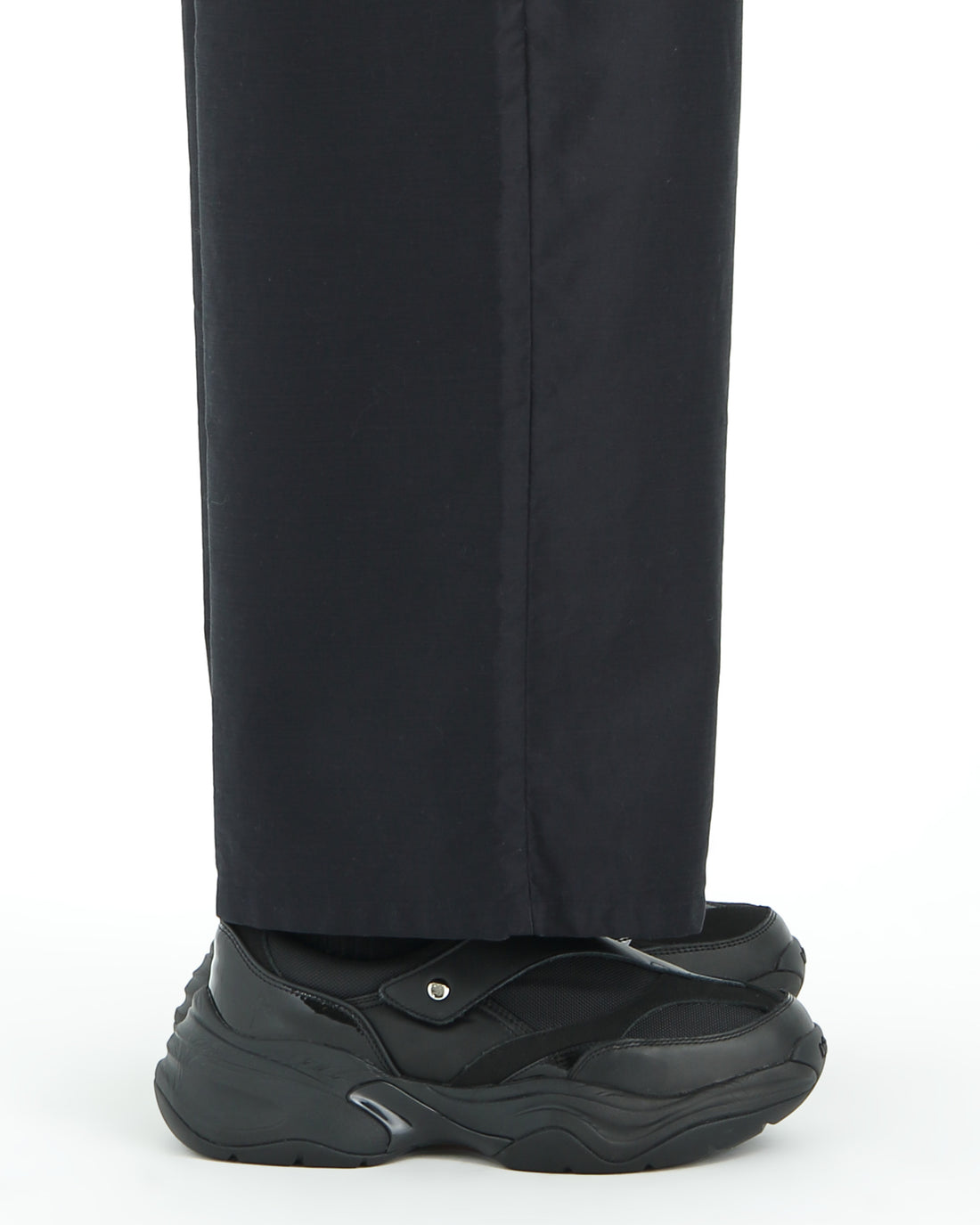 SHELL (Black)