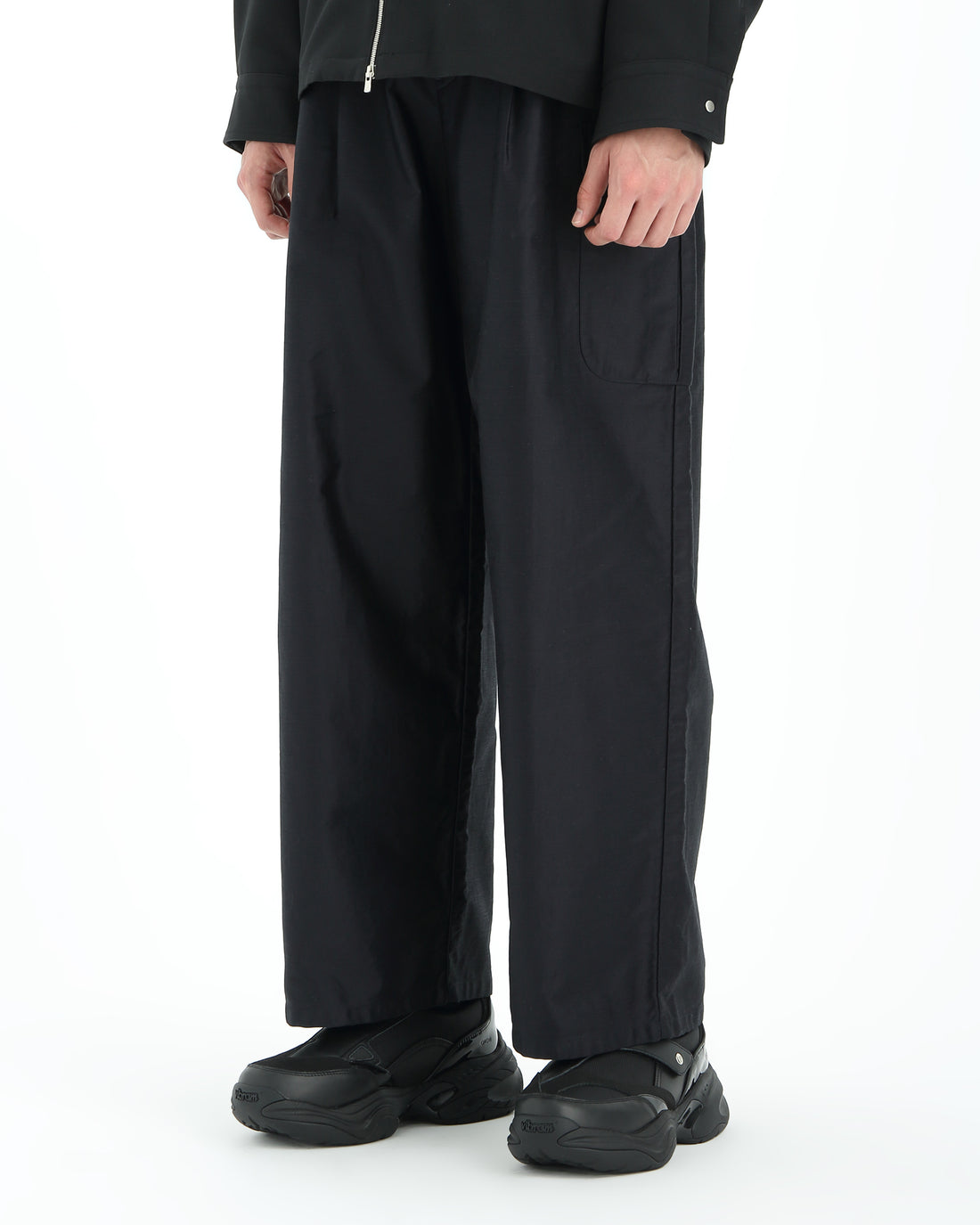 SHELL (Black)