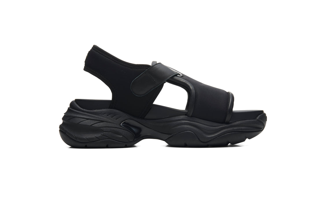 MONOLITH NYLON (Black)