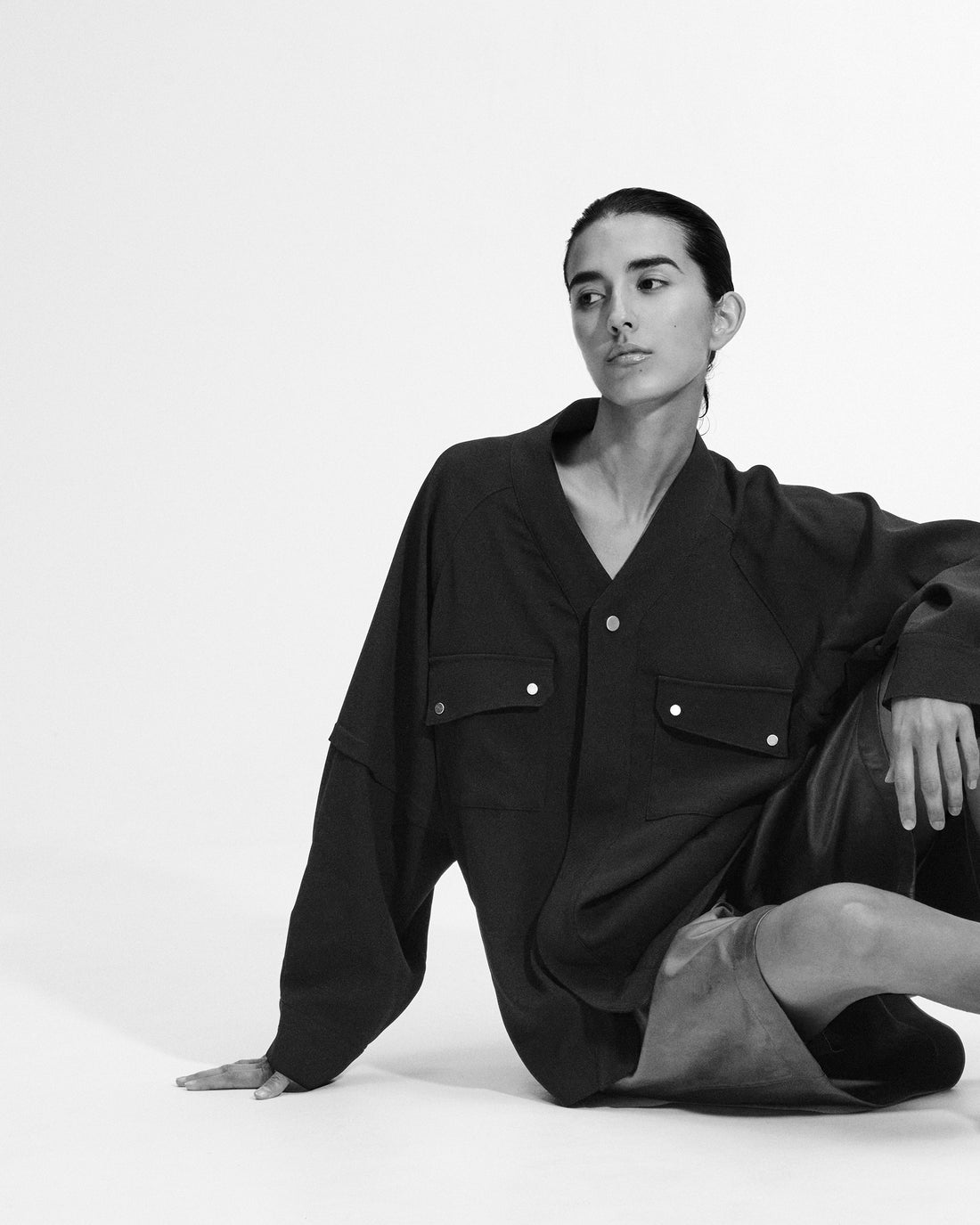 NO COLLAR UNIFORM SHIRT (Black)