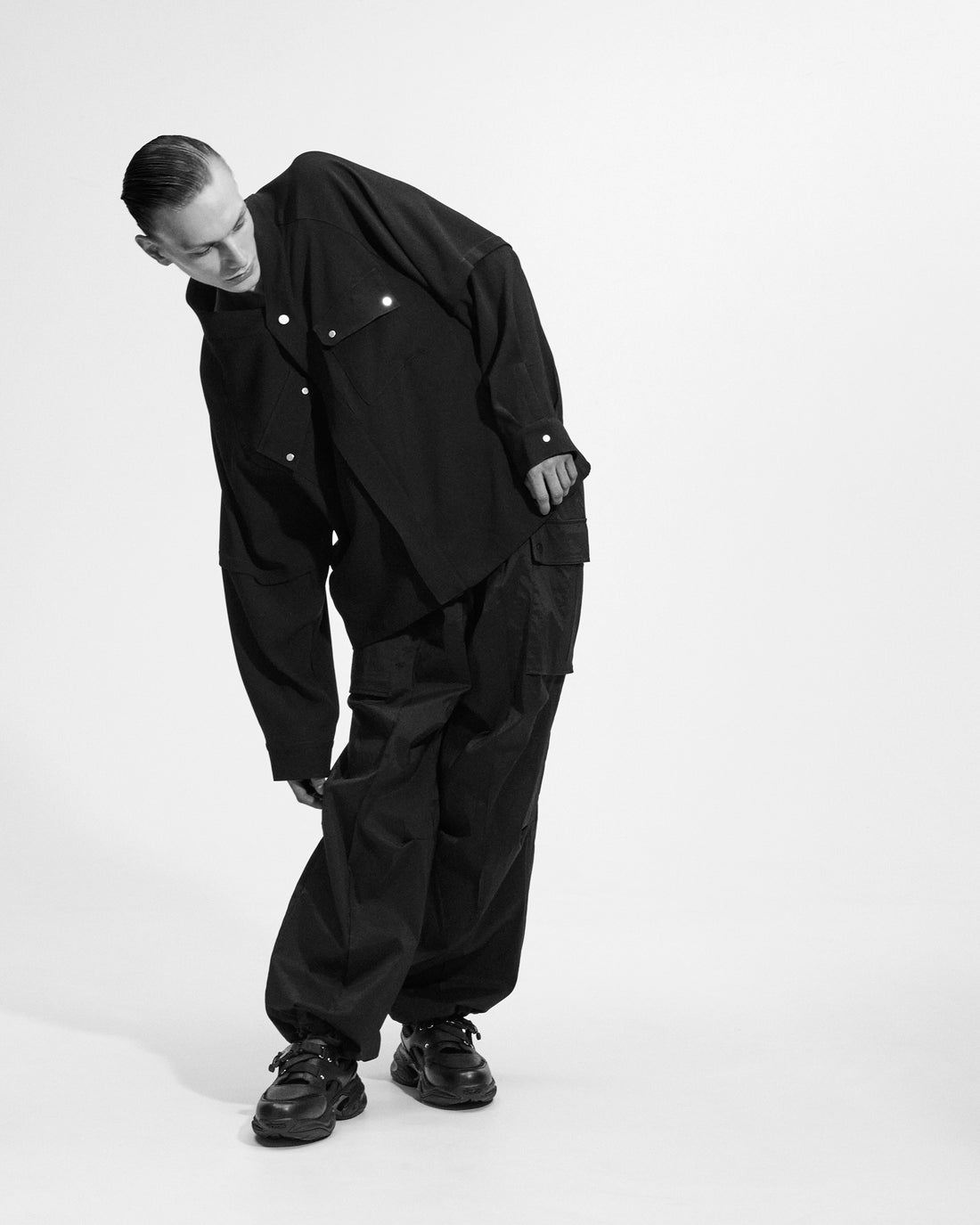 NO COLLAR UNIFORM SHIRT (Black)