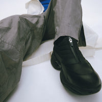 FOUNTAIN (Black)