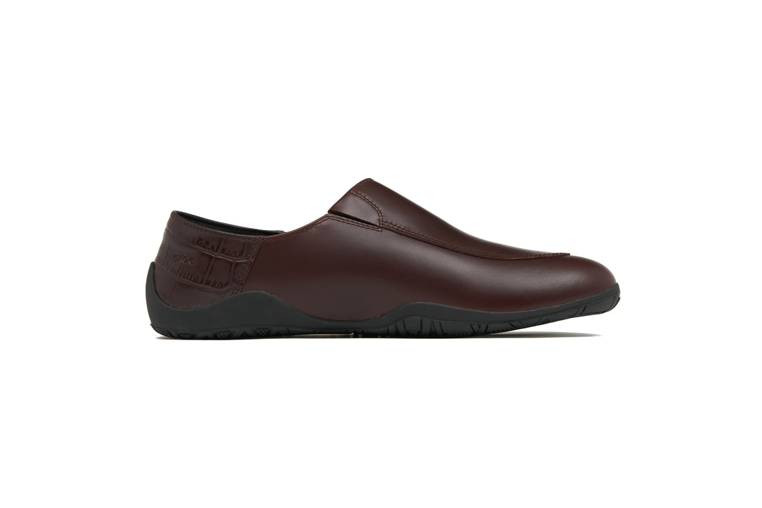 FACET (Wine Red)