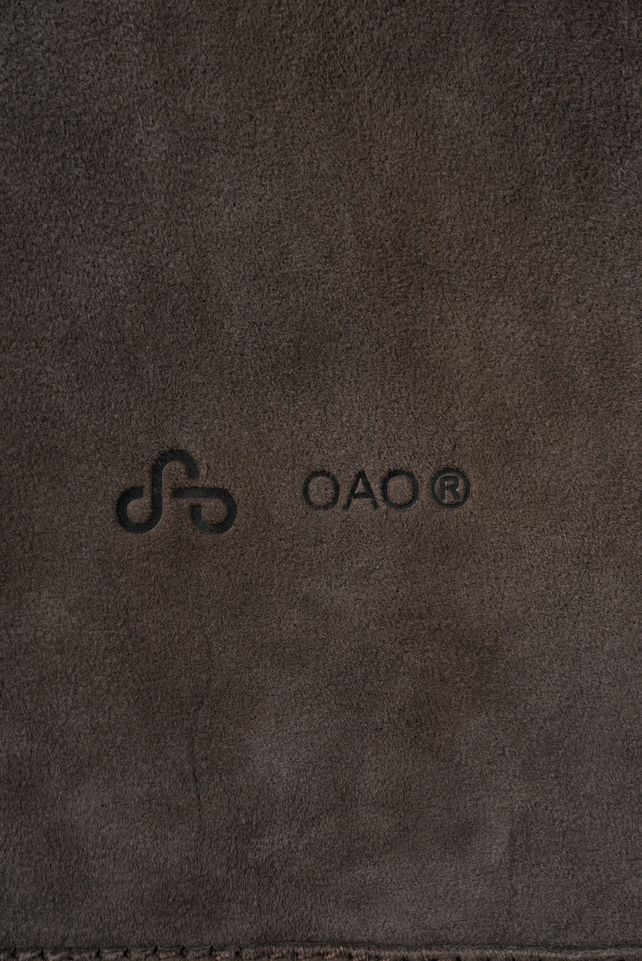 GOAT SUEDE LEATHER STOLE (BROWN)