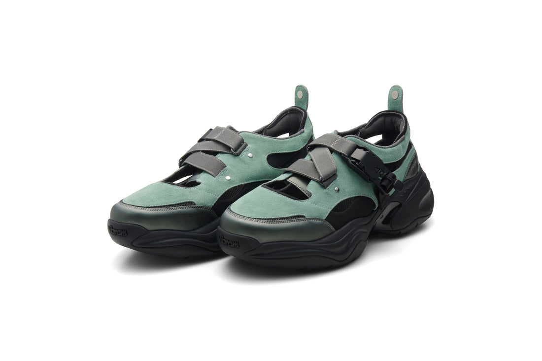 フットウェアブランドOAO(オーエーオー)のスニーカーTHE CURVE 1 AERO Mint