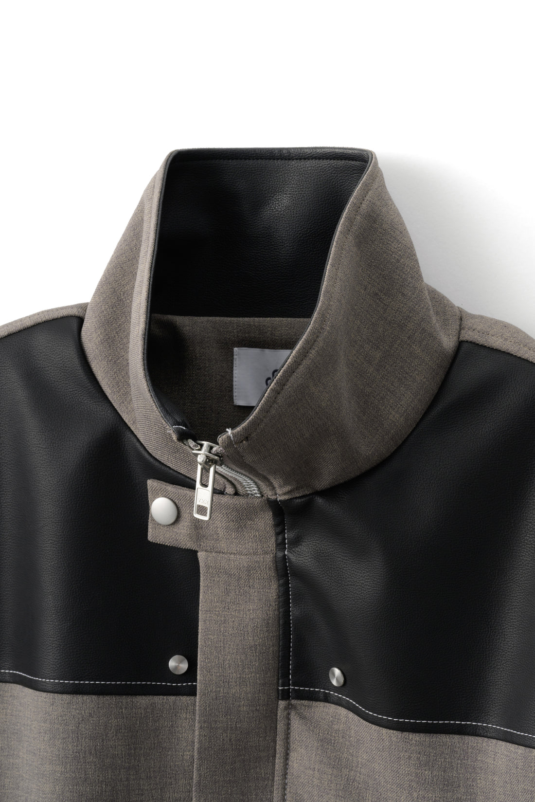 フットウェアブランドOAO(オーエーオー)のジャケットLES ARCS JACKET KHAKI(レザルクジャケット)