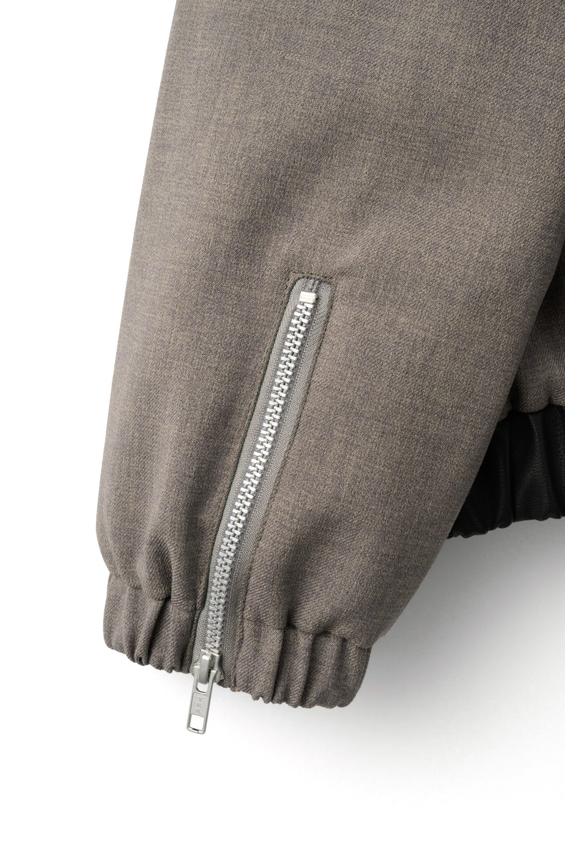 フットウェアブランドOAO(オーエーオー)のジャケットLES ARCS JACKET KHAKI(レザルクジャケット)