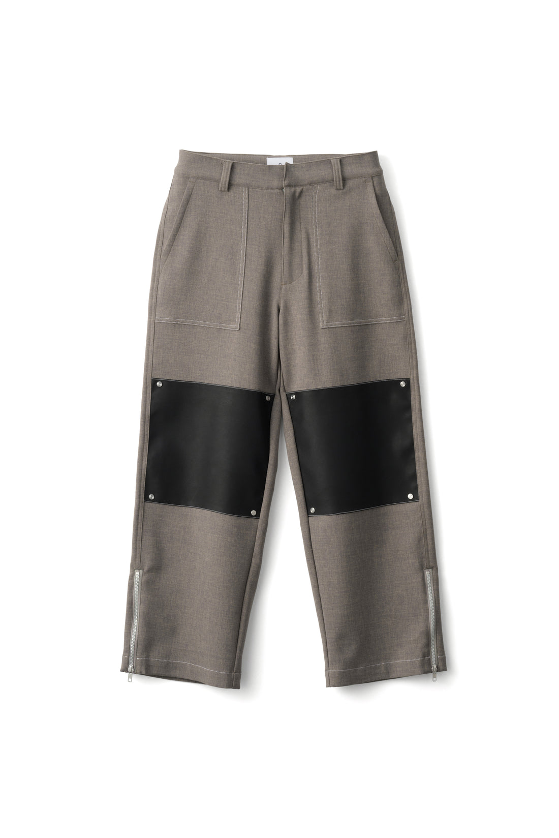 フットウェアブランドOAO(オーエーオー)のトラウザーズLES ARCS TROUSERS KHAKI(レザルクトラウザーズ)
