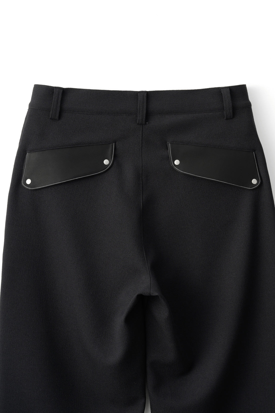 フットウェアブランドOAO(オーエーオー)のトラウザーズLES ARCS TROUSERS BLACK(レザルクトラウザーズ)