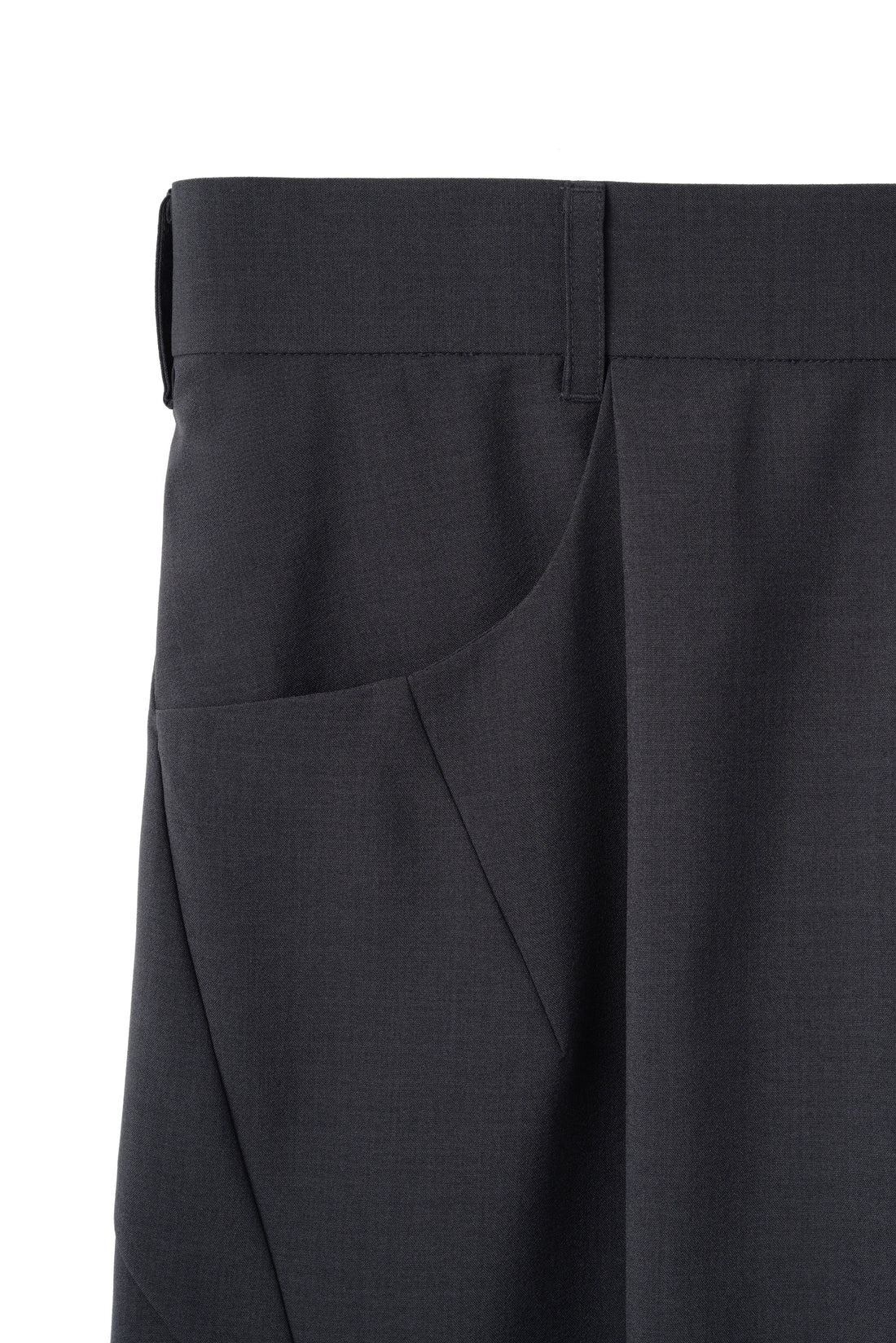 THE CURVE SHORTS (DARK GRAY)