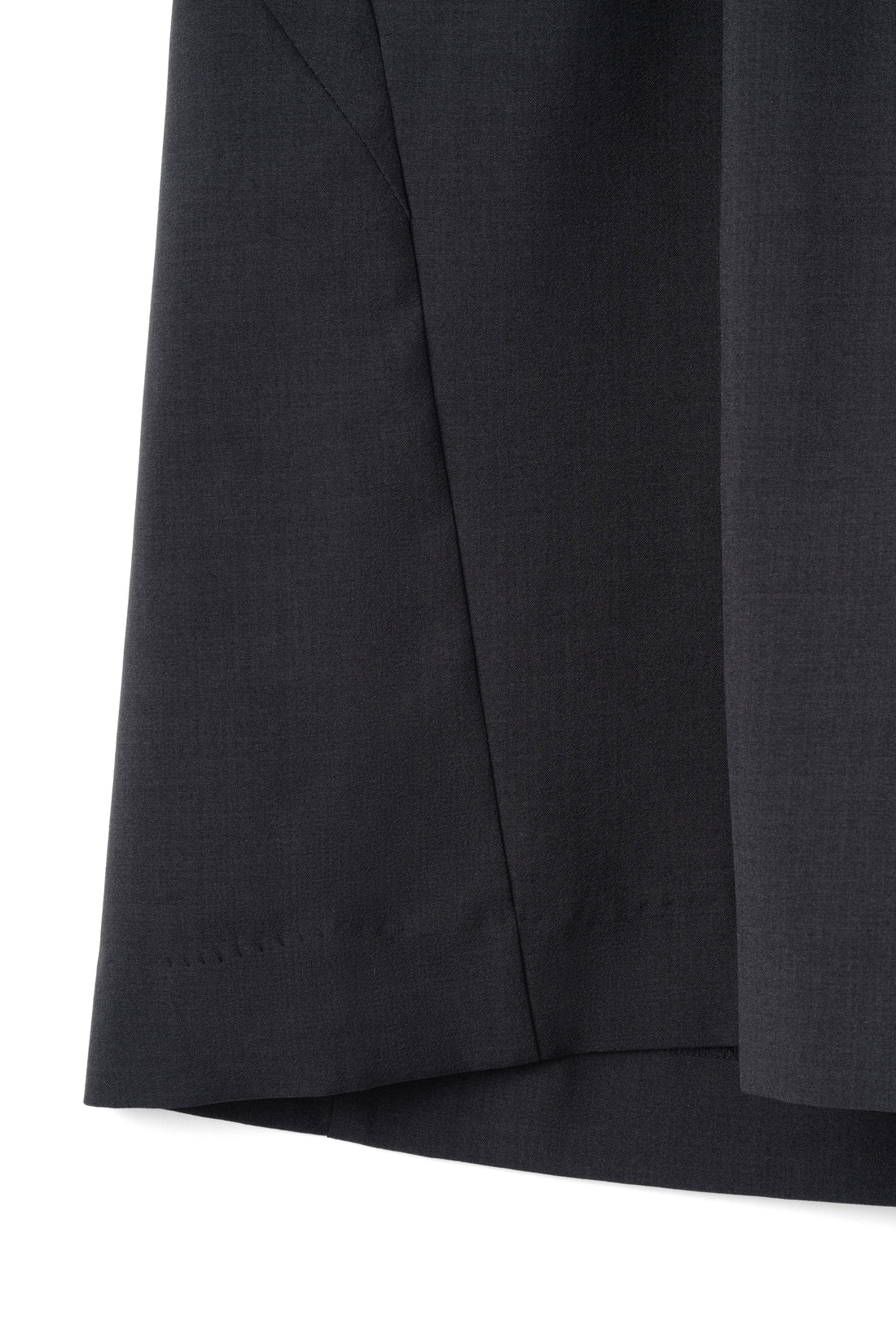 THE CURVE SHORTS (DARK GRAY)