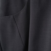 THE CURVE SHORTS (DARK GRAY)