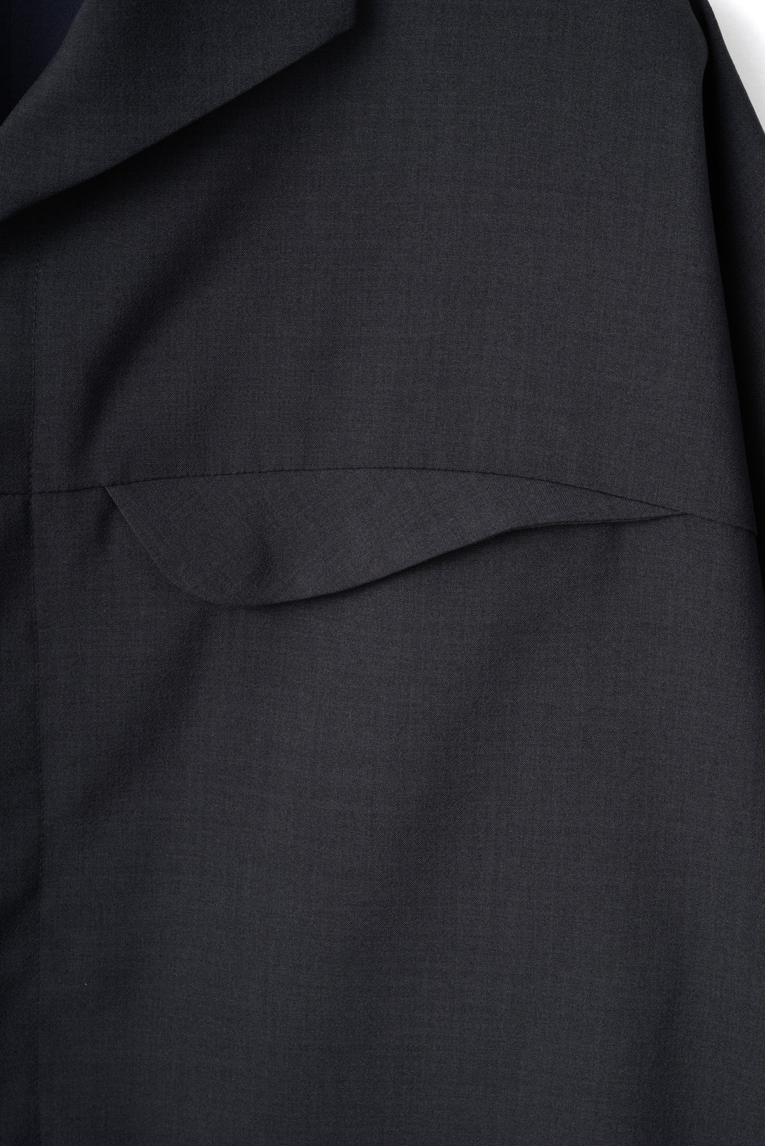 THE CURVE SHIRT (DARK GRAY)