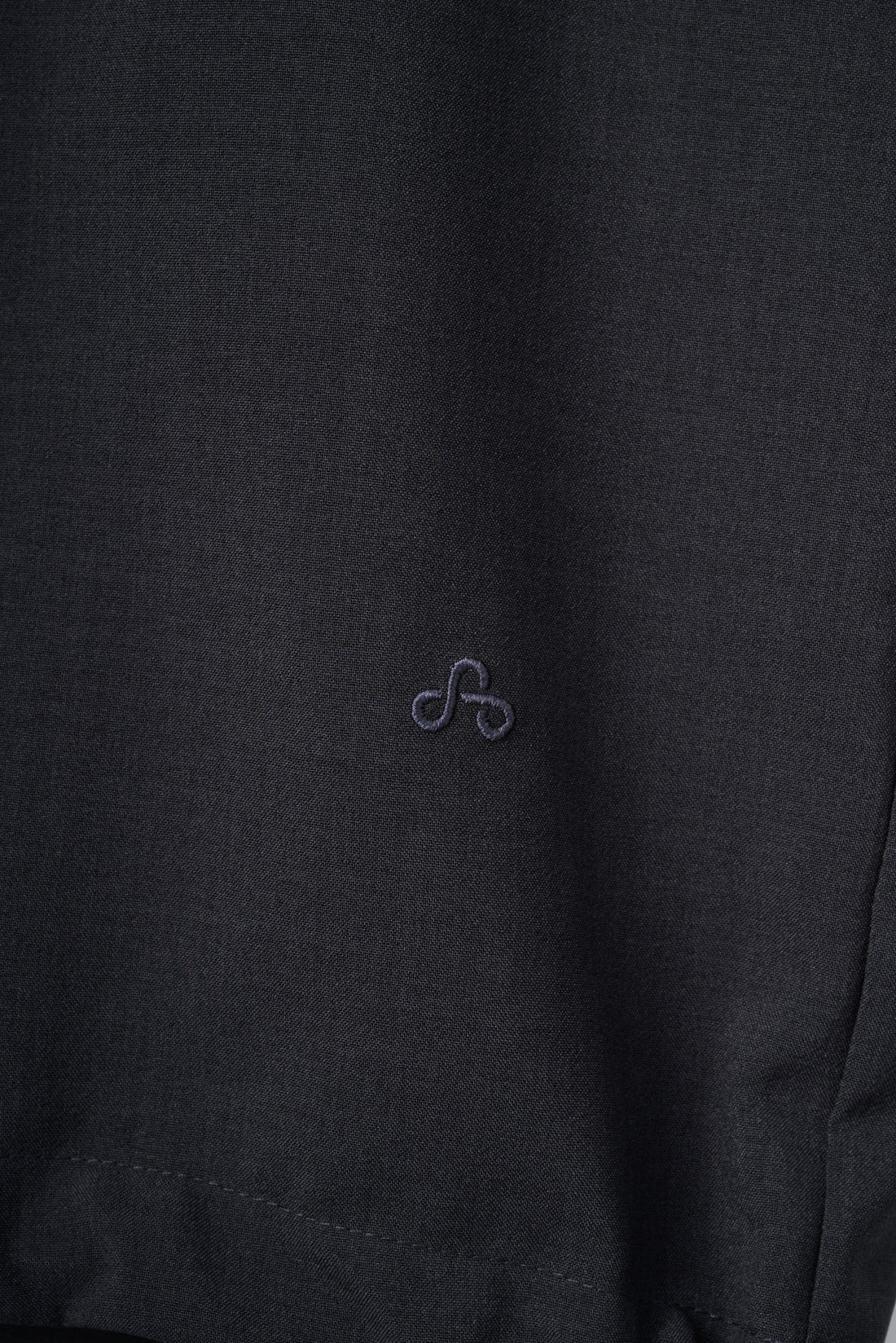 THE CURVE SHIRT (DARK GRAY)