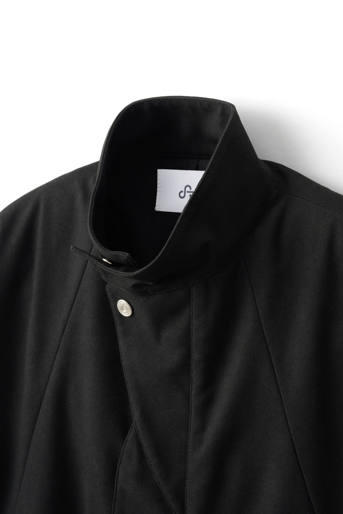 ARC JACKET (Black)