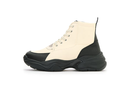 OAO OFFICIAL ONLINE STORE】FLARE Black Leather boots | OAO