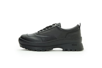 AUTH TREK (Black) SAMPLE品