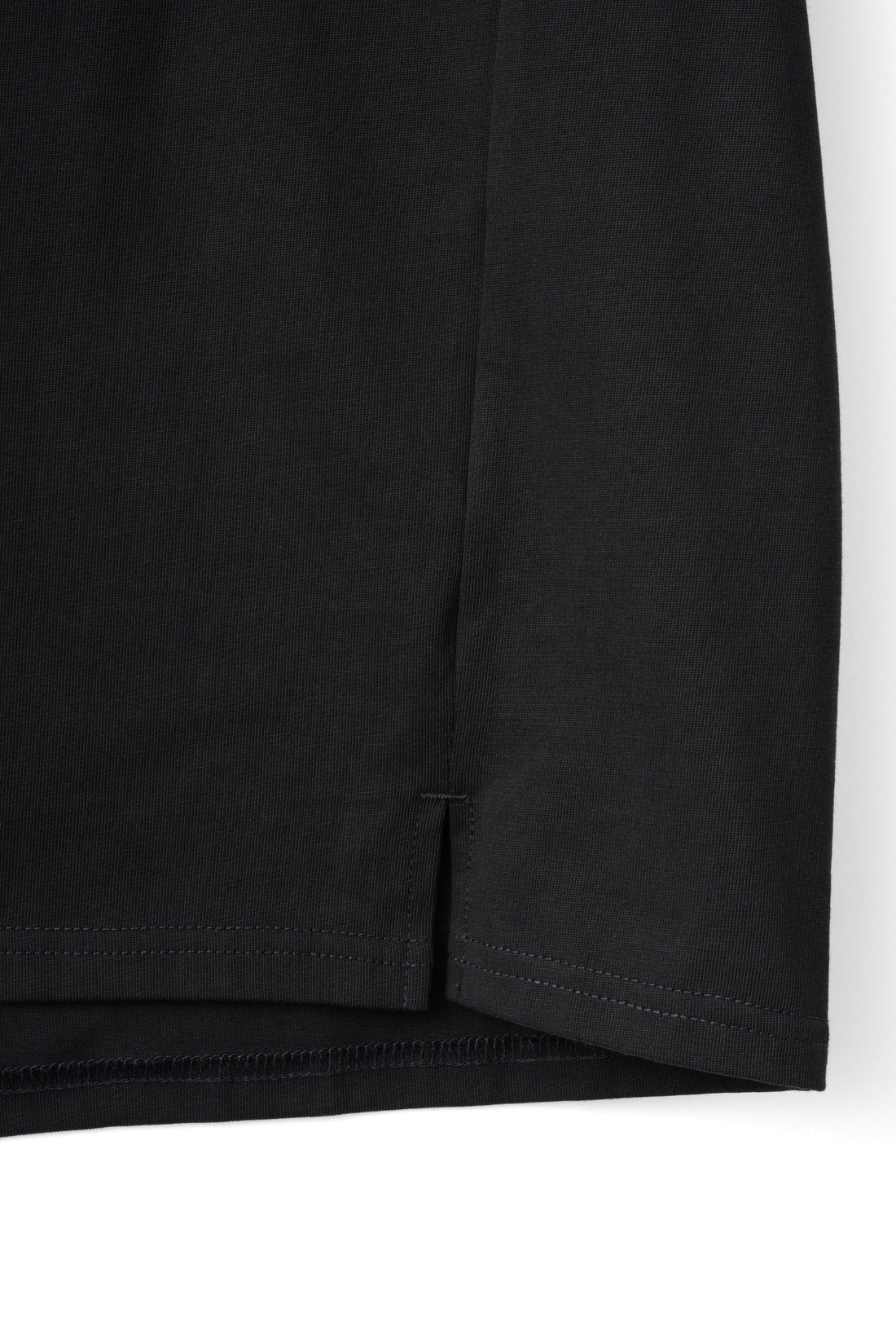 LOOP POCKET T-SHIRT (Black)