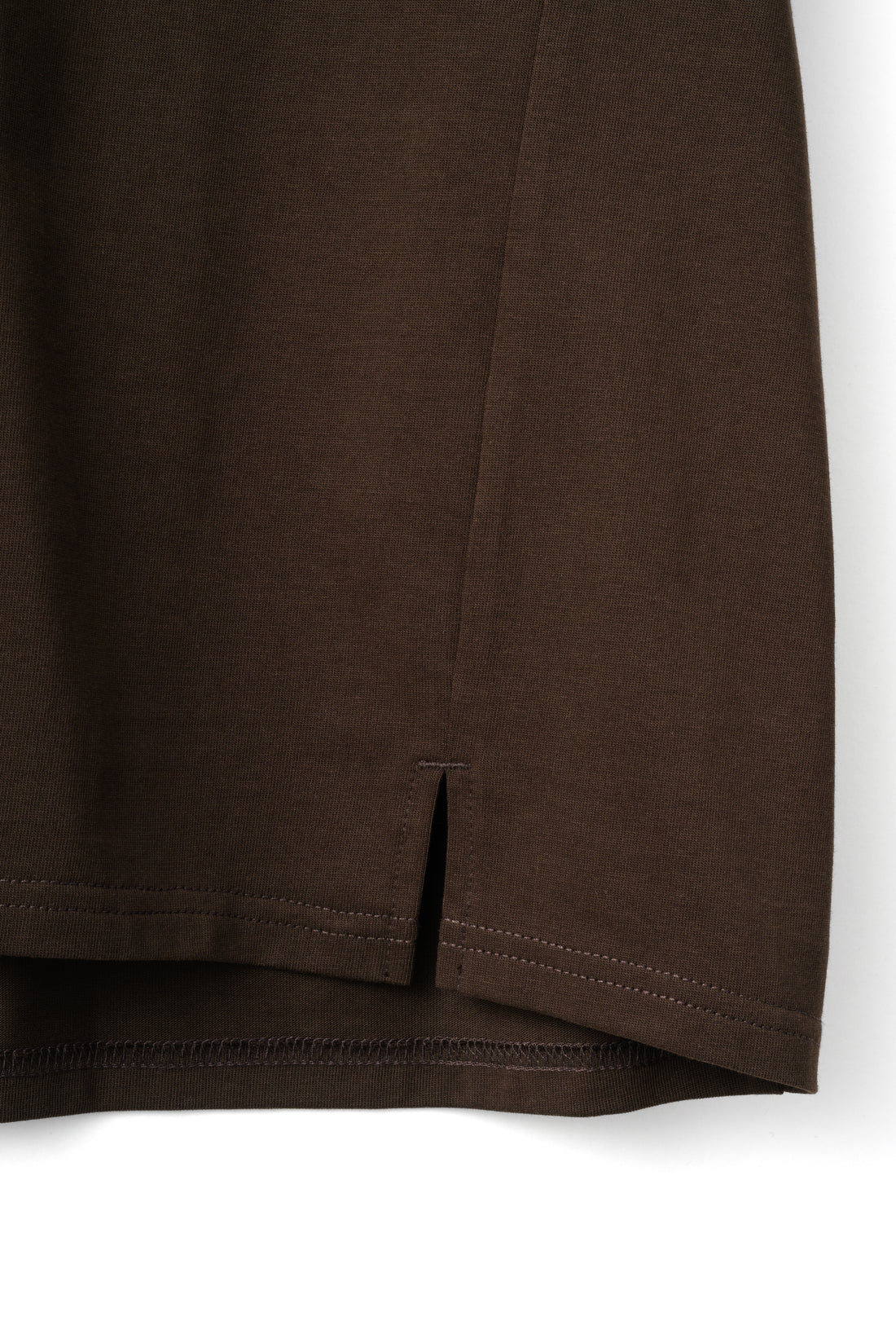 LOOP POCKET T-SHIRT (Brown)