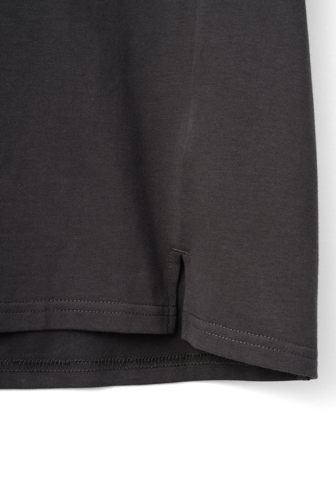 LOOP POCKET T-SHIRT (Dark Gray)
